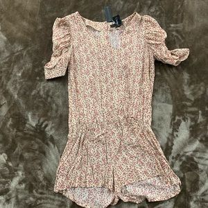 Lucca Couture Floral Romper (size Small)